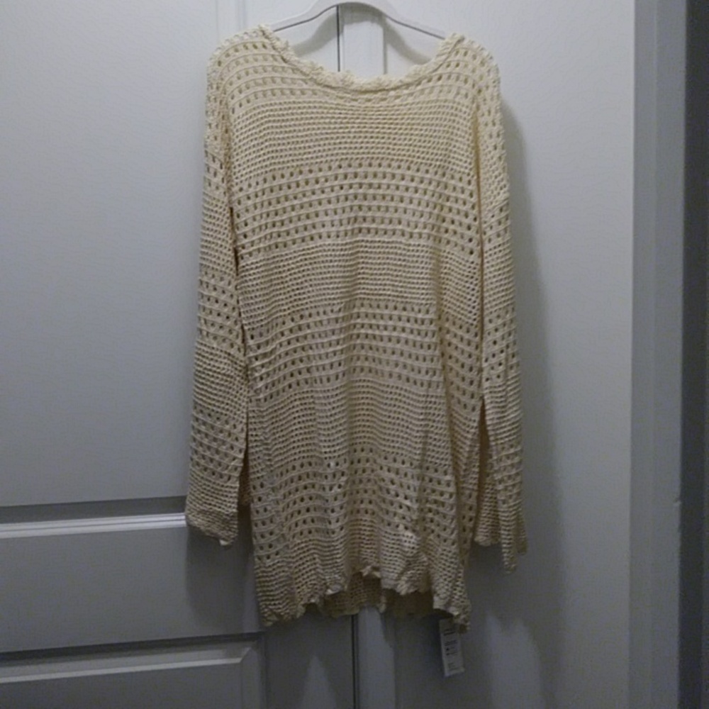 NWT crochet sweater off the shoulder hollow out pull over